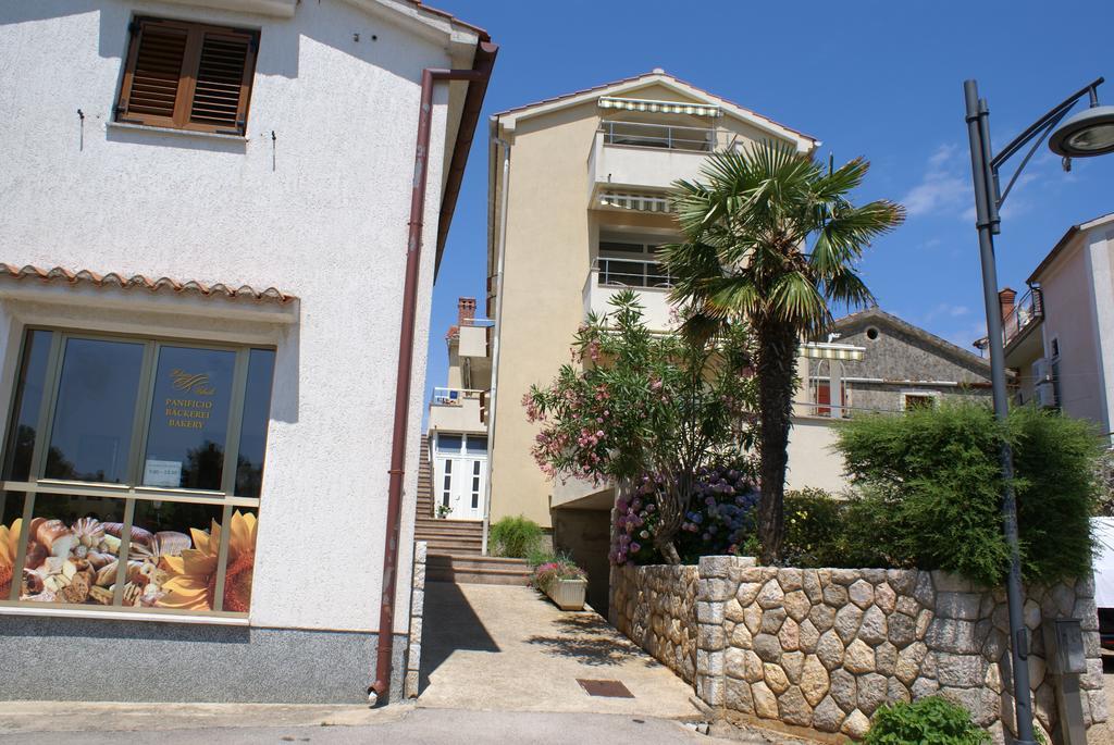 Apartments Robert Porat  Dış mekan fotoğraf